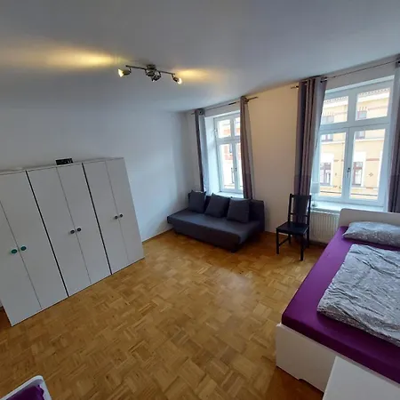 Leipzig- Moderne In Historischem Gründerzeithaus Nahe Zentrum