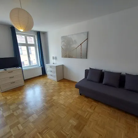 Leipzig- Moderne In Historischem Gründerzeithaus Nahe Zentrum
