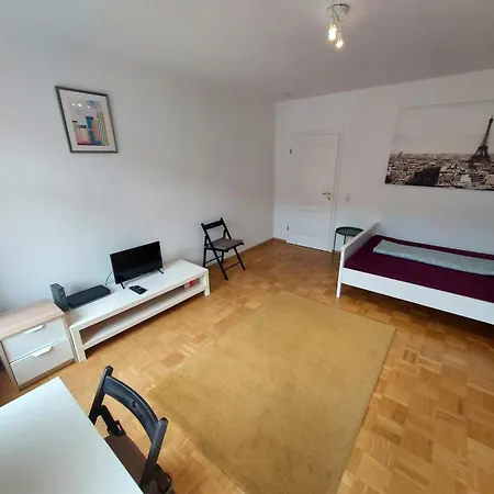 Apartment Leipzig- Moderne In Historischem Gründerzeithaus Nahe Zentrum