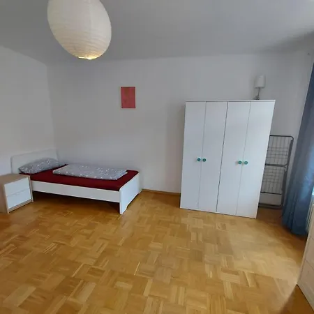 Apartment Leipzig- Moderne In Historischem Gründerzeithaus Nahe Zentrum